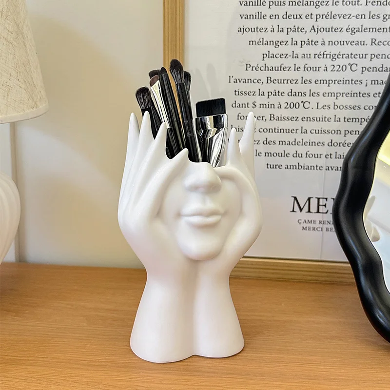 Nordic Abstract Face Makeup Brush Holder Organizer Plastic Cosmetic Brush Cup Pen Holder Flower Vase for Vanity Desk Home Decor 2