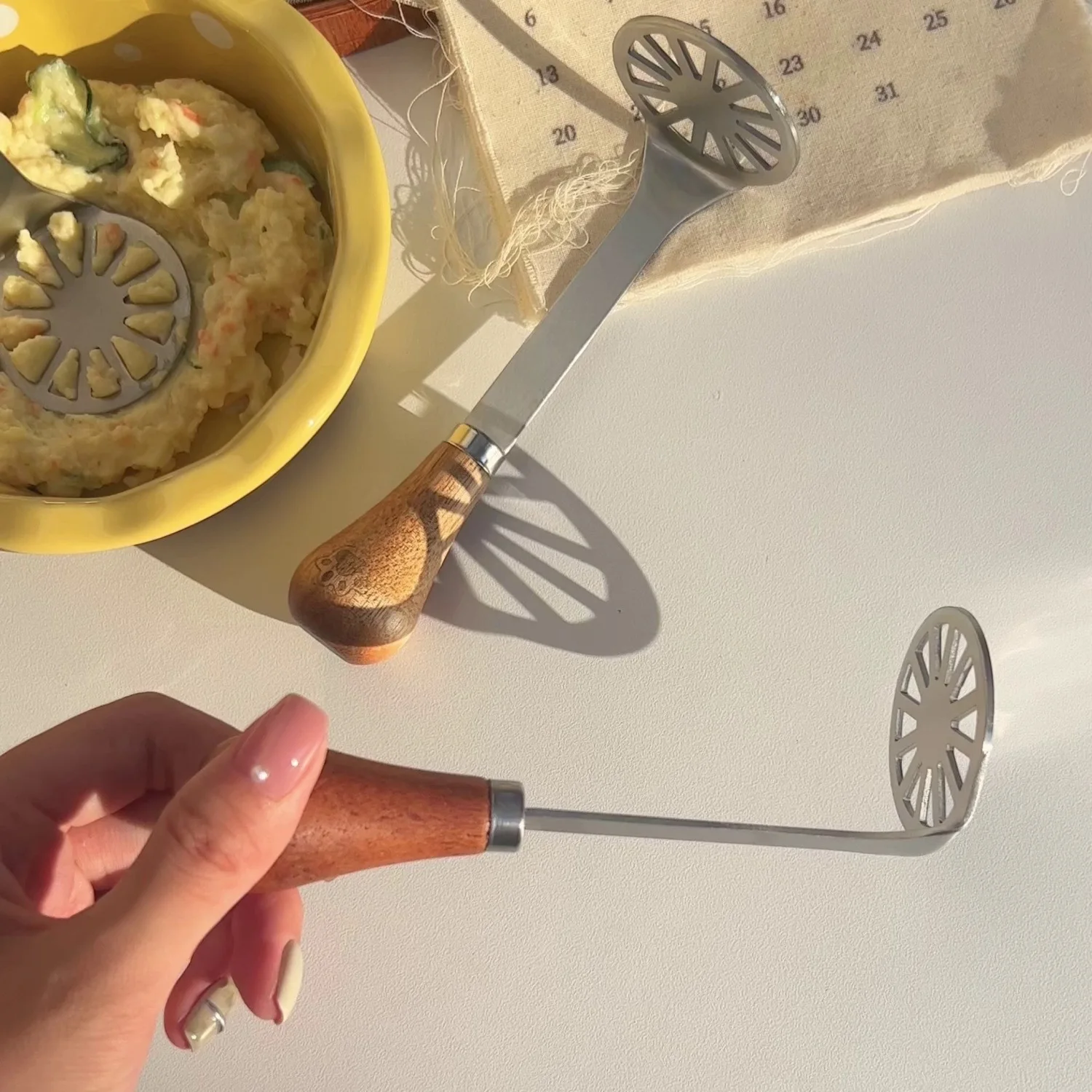 Mini potato masher stainless steel wooden handle butter cheese spatula fruit masher Kitchen Tools 1pc potato masher