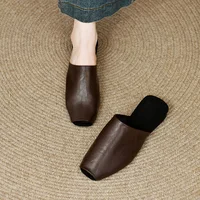 Femmes Mules couverture orteil sandales nouvelles chaussures d'été en cuir pour les femmes mode moderne pantoufles diapositives femmes Peep orteil chaussures à talons bas 6