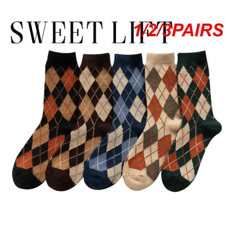 

1/2/3PAIRS Retro Prismatic PlaidWool Socks Women's Autumn And Winter Rhombus Thickened Warm -tube Pile Cotton Socks Stocking