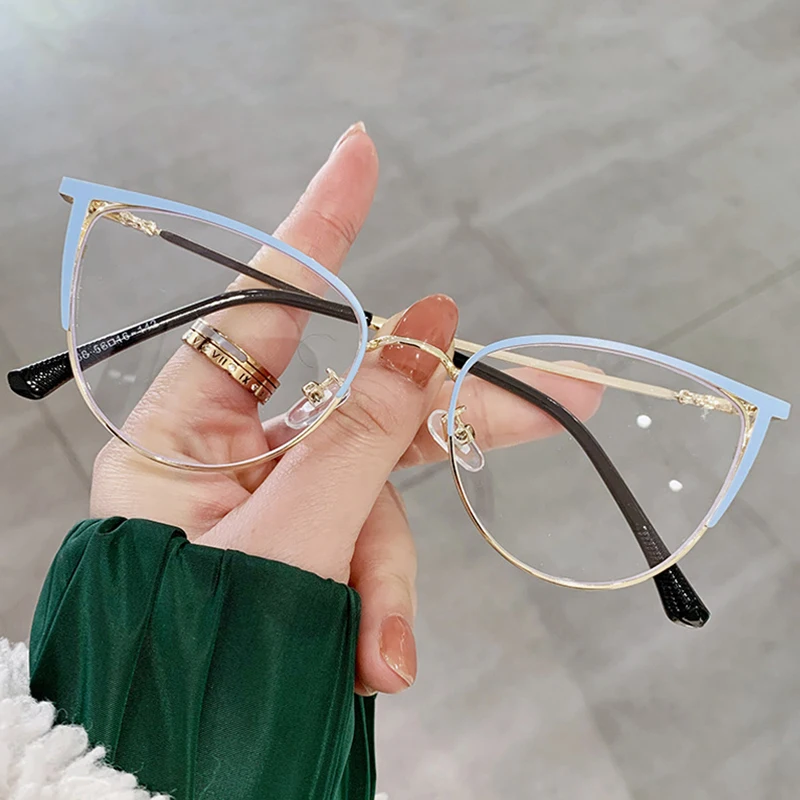 Fashion Ultralight Metal Hollow Out Cat Eye Reading Glasses Women