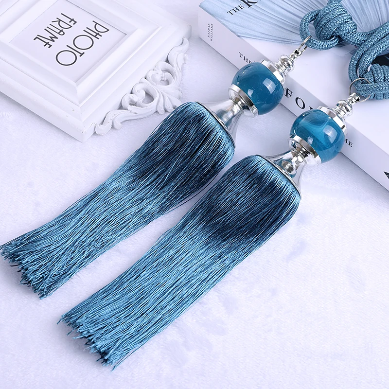 

2 Pcs Simple Curtain Hanging Ball Curtains Tassels Curtain Tiebacks Bandages Brushes Curtain Holder Curtain Accessories