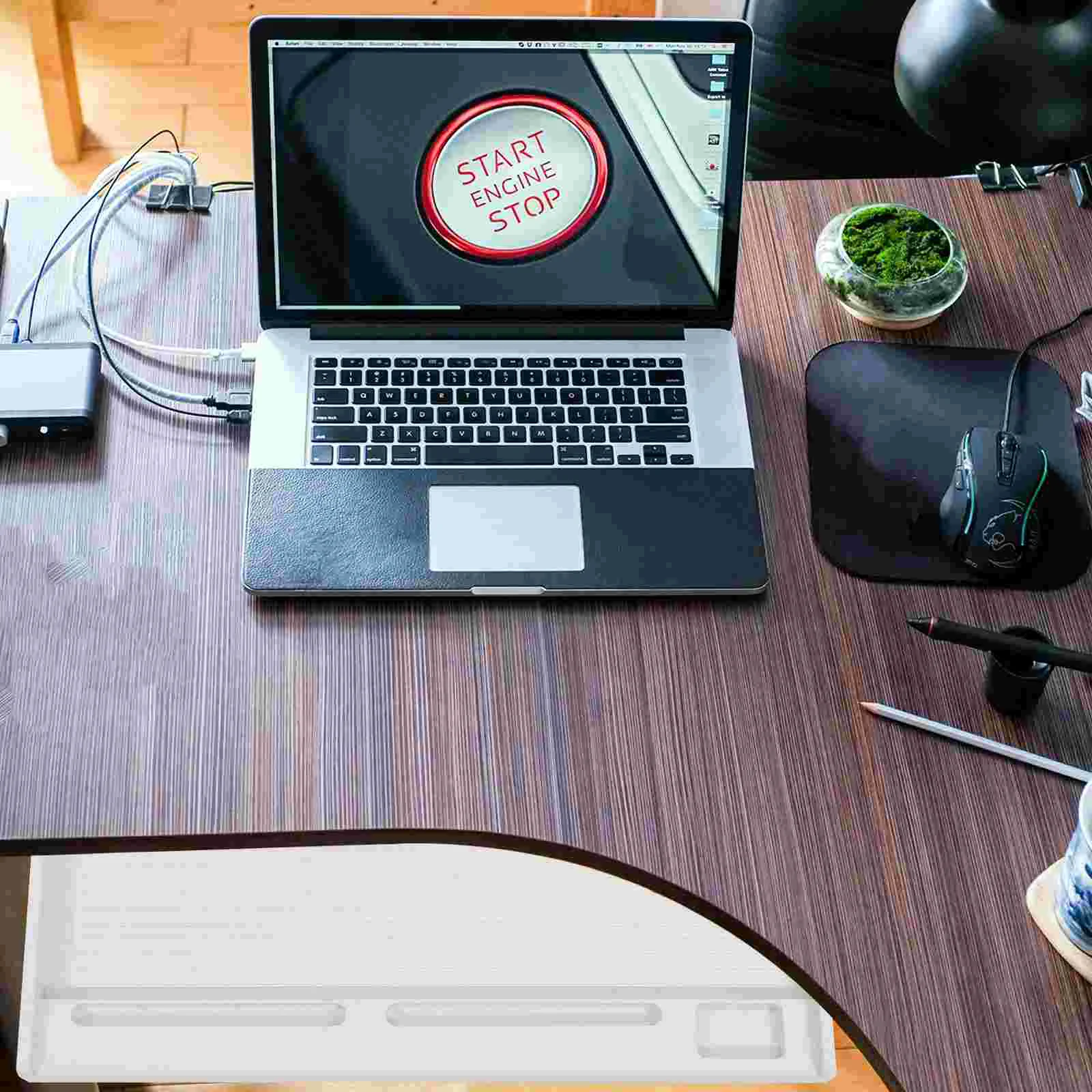 ��ǻ�� Ű���� Ʈ���� �����̵� ��ǻ�� Ű����, å�� �Ʒ� ��ġ��