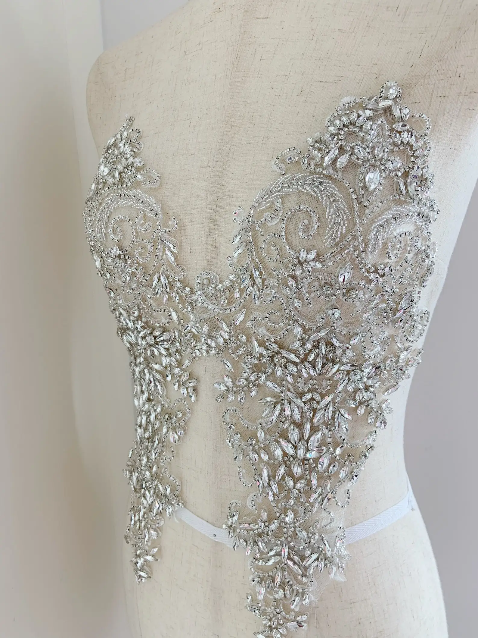 

Silver Large Crystal Crafted Patch Rhinestone Bodice Applique For Wedding Dress Costumes Couture Decorations Lace
