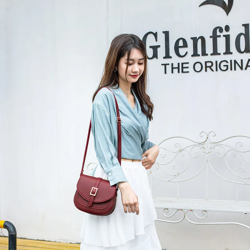 Trendy Saddle Shoulder Bag Women PU Leather Crossbody Bag Simple Solid Color Flap Messenger Bag Cellphone Handbags And Purses