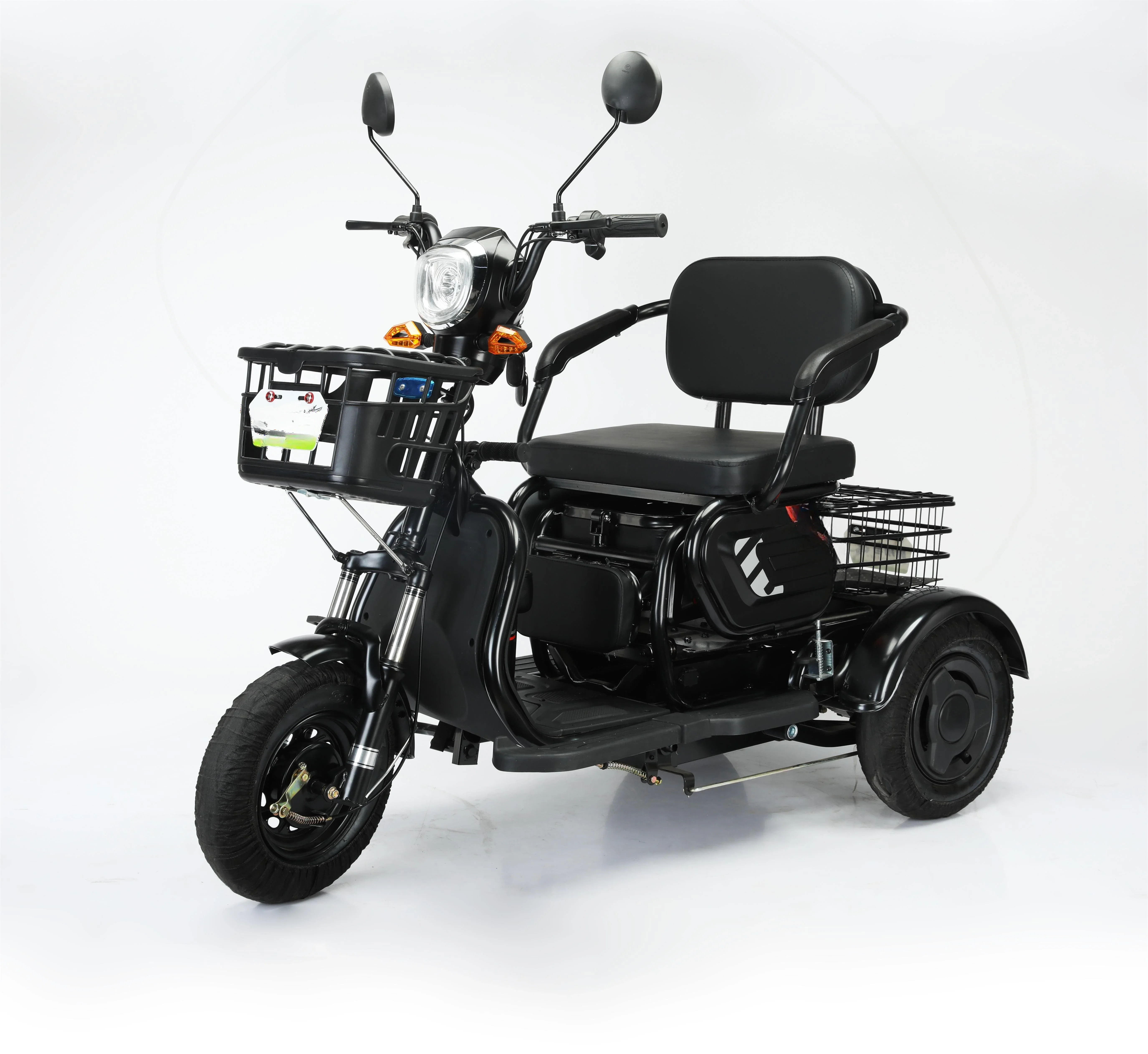 Cina Nuovo Stile Tre Ruote Mini Scooter Con Equipaggio Triciclo Elettrico E Triciclo Con Equipaggio Triciclo Elettrico