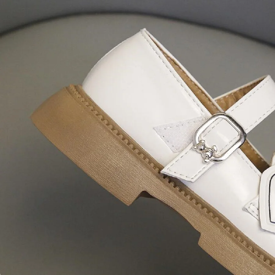 Рисунок 5 - Детские черные маленькие кожаные