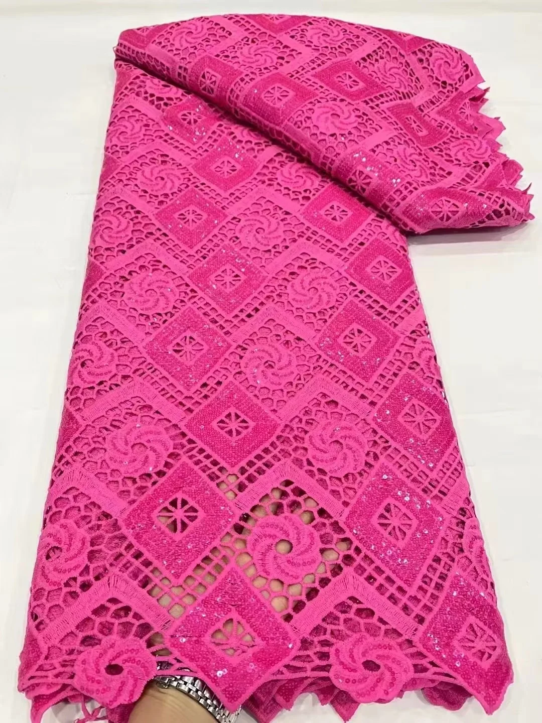 

2023 Hot Sale Pink Nigerian Lace Fabric 2022 High Quality GuIpure Lace Latest French Tulle Lace With Sequins African Cord Lace