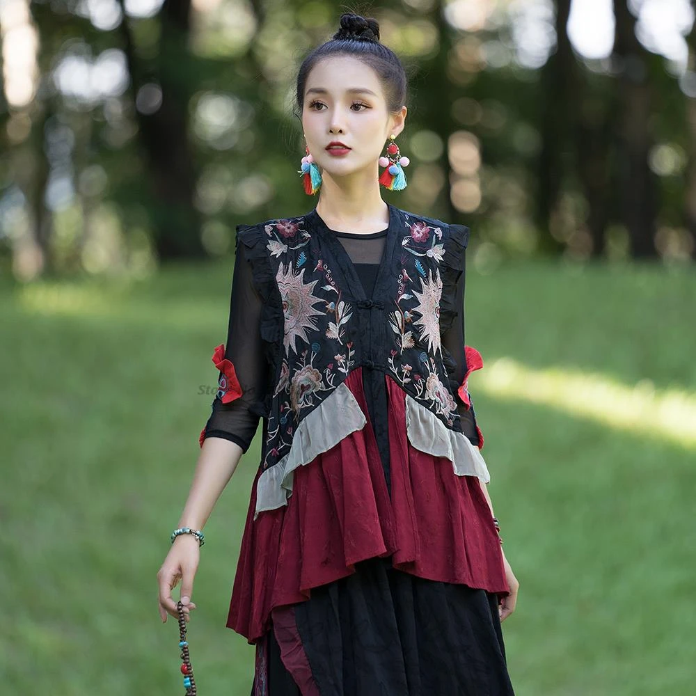 2022 Traditional Chinese Lady Vest Vintage Flower Embroidery Jacket