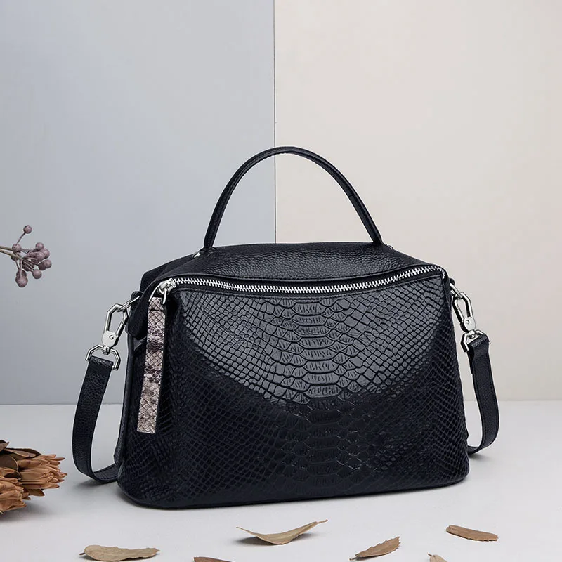 

Euramerican Popular Elegant Vintage Bandbag Simple Solid Leather Temperament Commuter Luxury Pack High End Multi-function Bags
