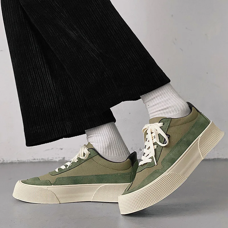 Men Sneakers Casual Canvas Skateboard Shoes