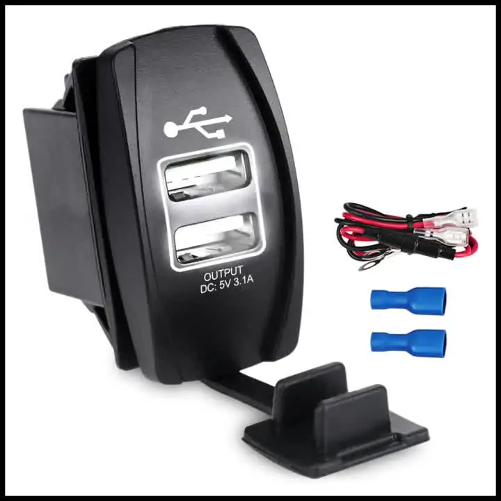 Автомобильное зарядное устройство USB адаптер питания 5 В 3 1 А универсальное с