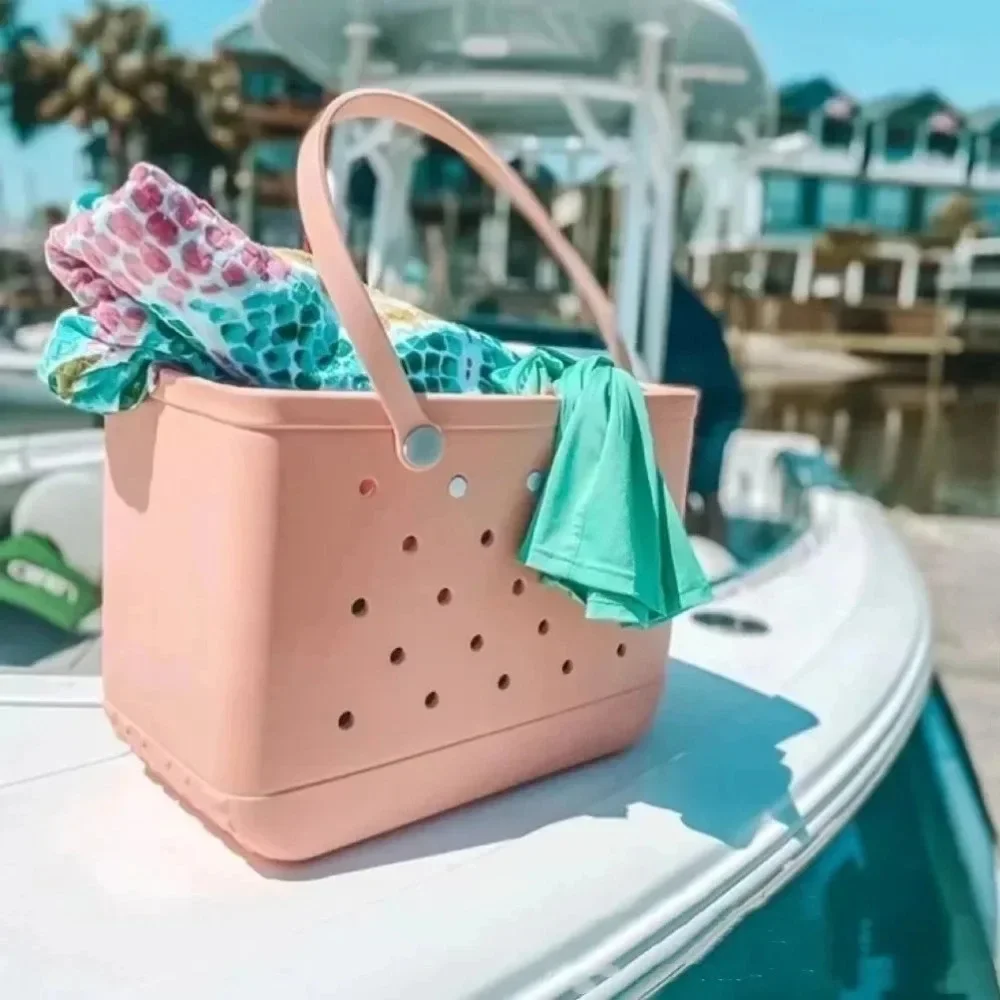 Beach Bogg Bag Fashionable Multi Color EVA Hole Tote Bag Summer Seaside Sand Prevention Storage Basket Simple Hand-held Basket