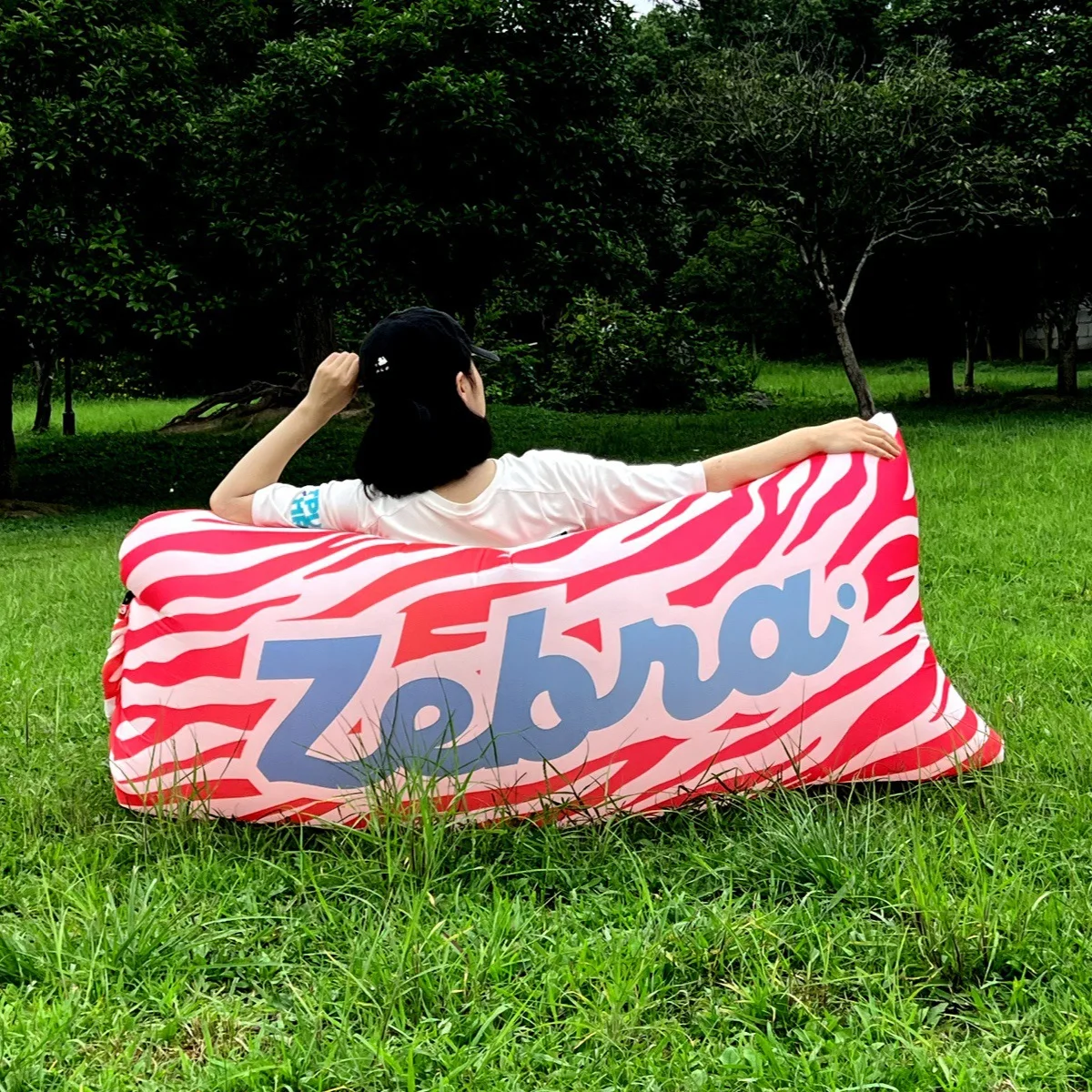 Inflatable Sofa Bed Outdoor Portable Lazy Water beach Grassland park Air Bed Sofa Toys