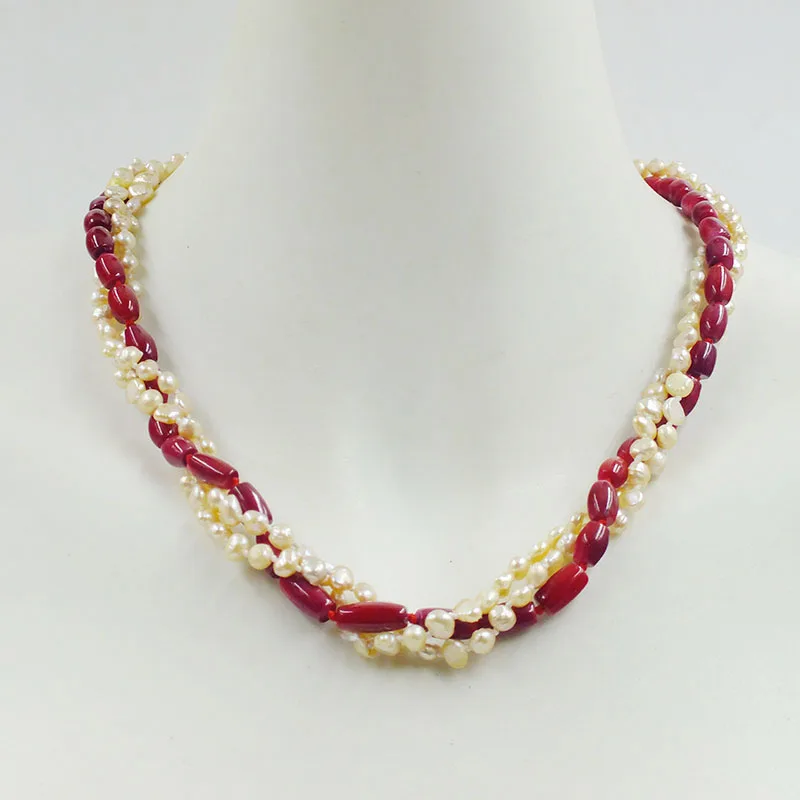 

Perfect design. AAA quality. 6MM natural coral. 4MM natural pink baroque pearl. Women in birthday party. Classic jewelry 19"