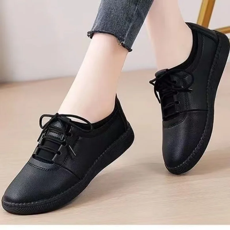Women Casual Shoes 2023 Spring New Vintage Lace Up Soft Soled Non Slip Women Flats Oxford Shoes Soft Leather Woman Sports Shoes 2