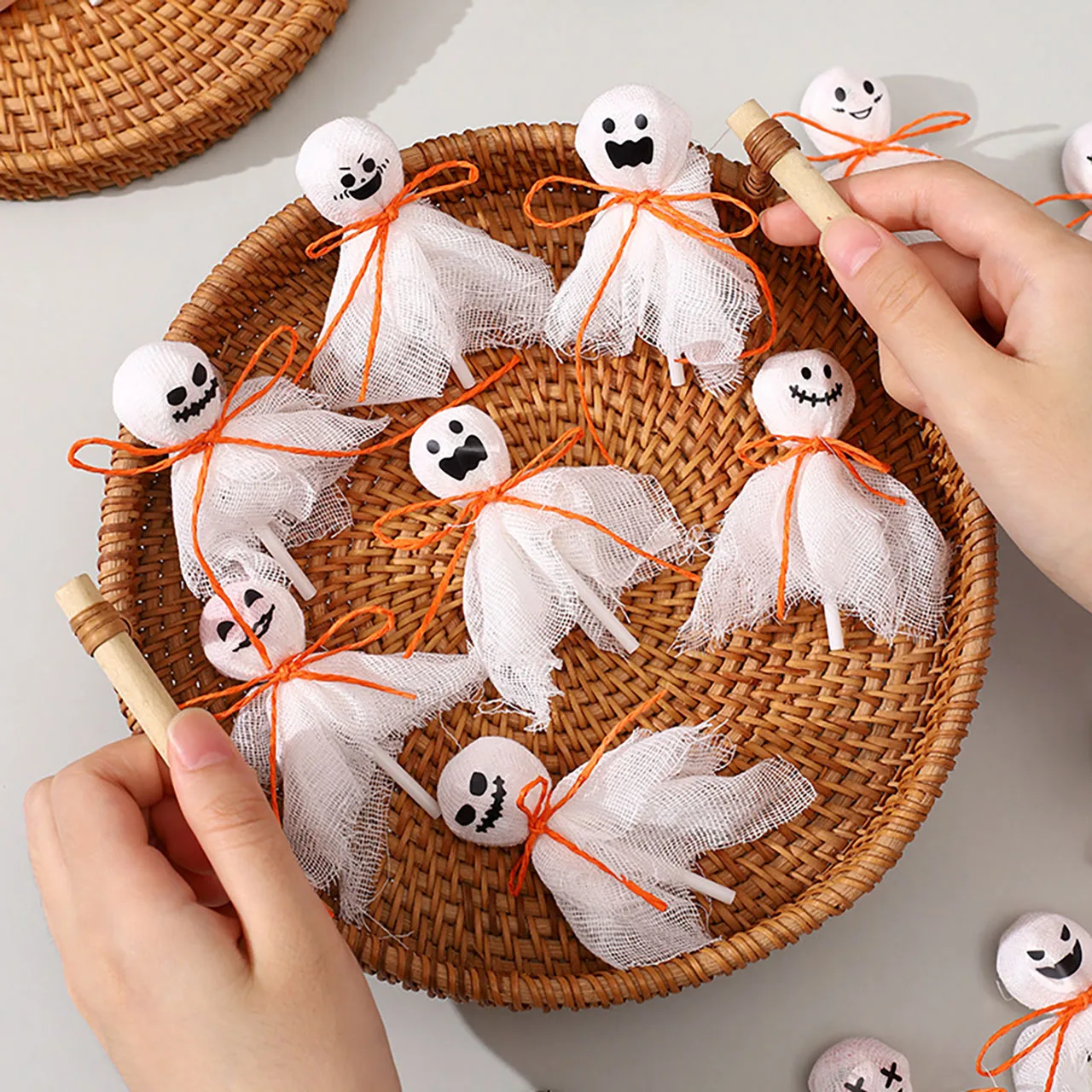 12Pcs Halloween Ghost Pumpkin Lollipop Decoration DIY Candy Packing Cloth with Sticker Decor Kids Gifts Halloween Party Supplies