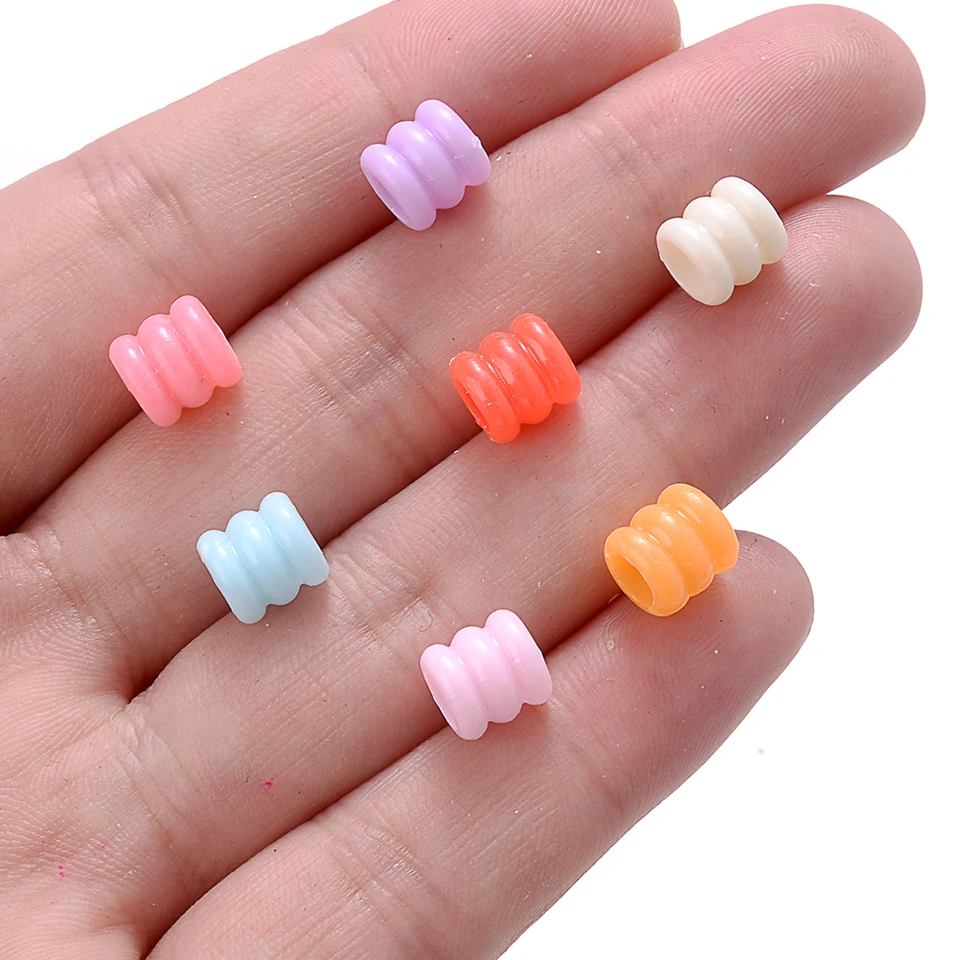 beadia 300 pezzi Perline distanziatrici rotonde in acrilico da 8 mm, colori casuali, adatte per la realizzazione di gioielli fai-da-te e accessori come cinturini per telefono, collane - Product Video