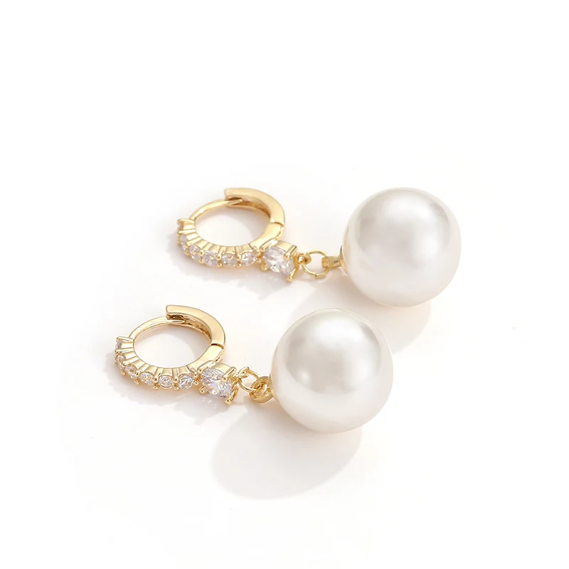 Set Orecchini E Pendenti Placcati Oro 14K: 2 Cerchi Huggie + 4 Ciondoli Intercambiabili - Gioielli Ipoallergenici Per Donne, Ideali Per Un Look Unico E Personalizzato