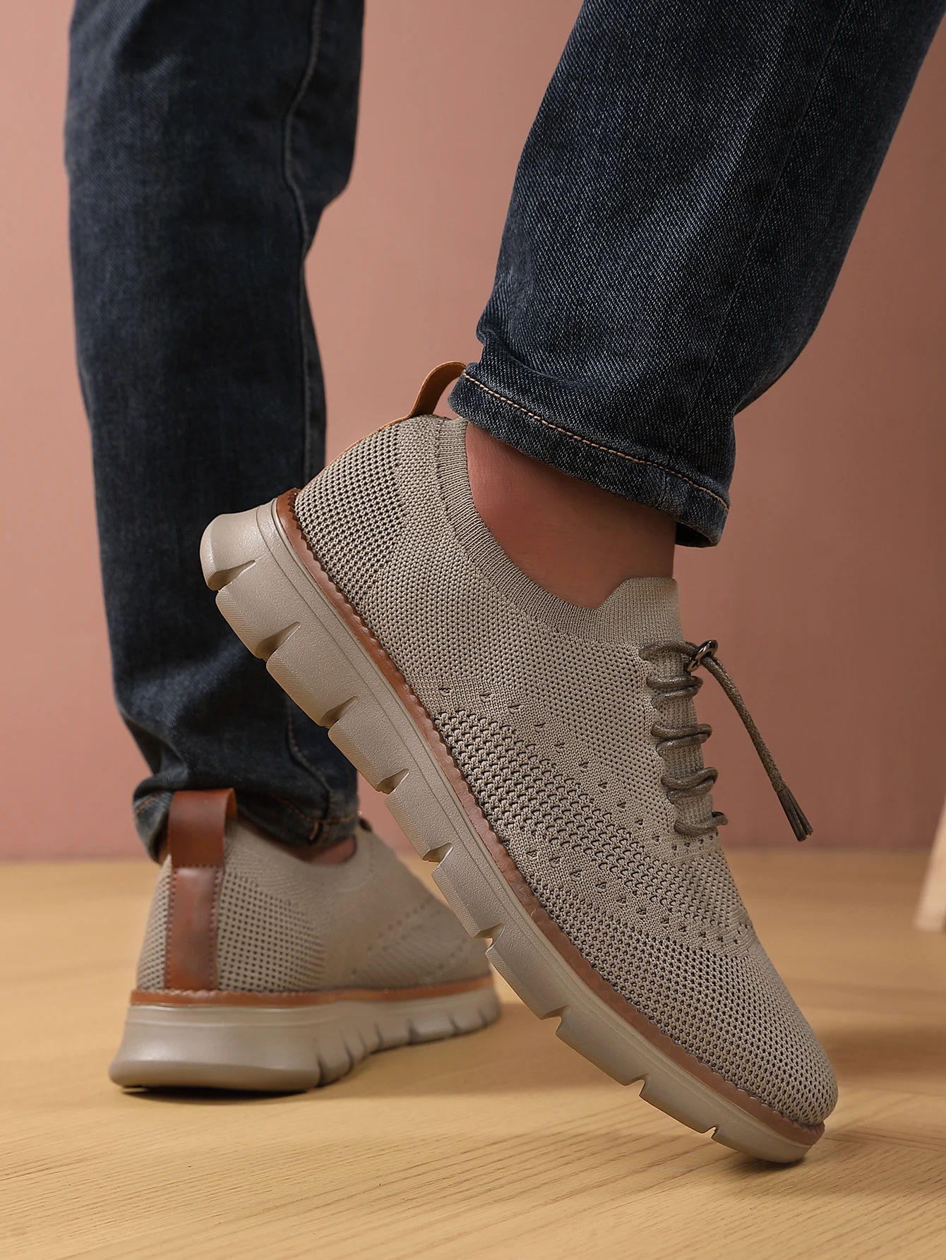 Men&rsquo;s Versatile Woven Sneakers Breathable Lightweight Customizable Fit For Casual and Business Wear