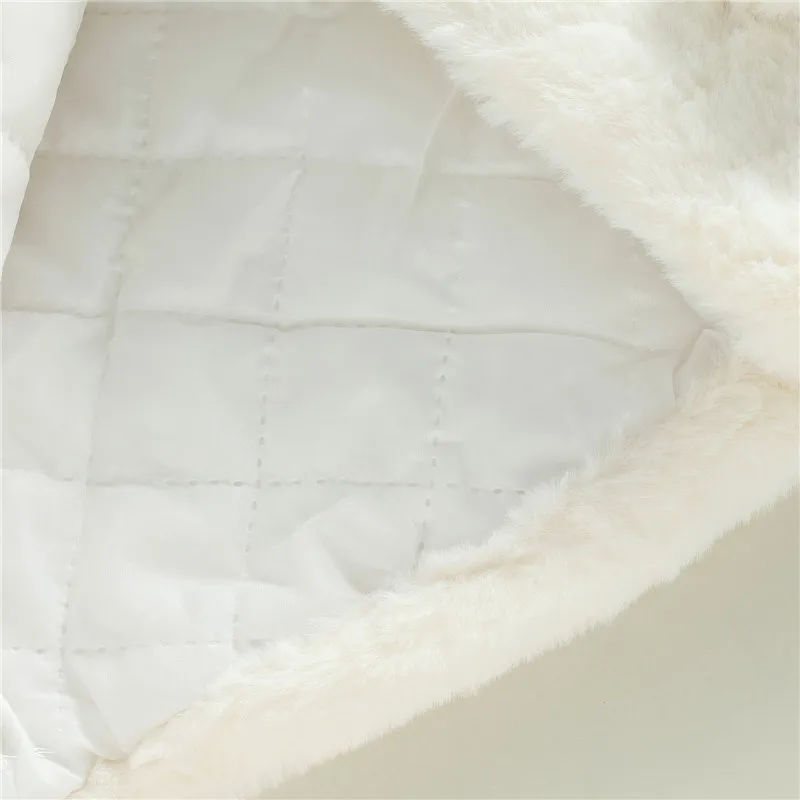 0-18months Baby Girl Winter Jacket Solid Color Wide Lapel Long Batwing Sleeve Fur Coat For Girl Pearl Decoration Snow Wear Cloak Winter Coat