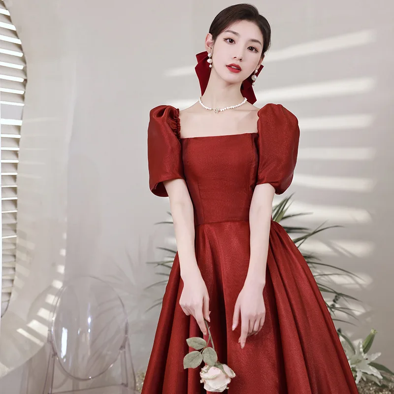 Abito da sposa con brindisi di fidanzamento con maniche a palloncino, banchetto di fidanzamento rosso vino, abito elegante, abito formale personalizzato - immagine 4