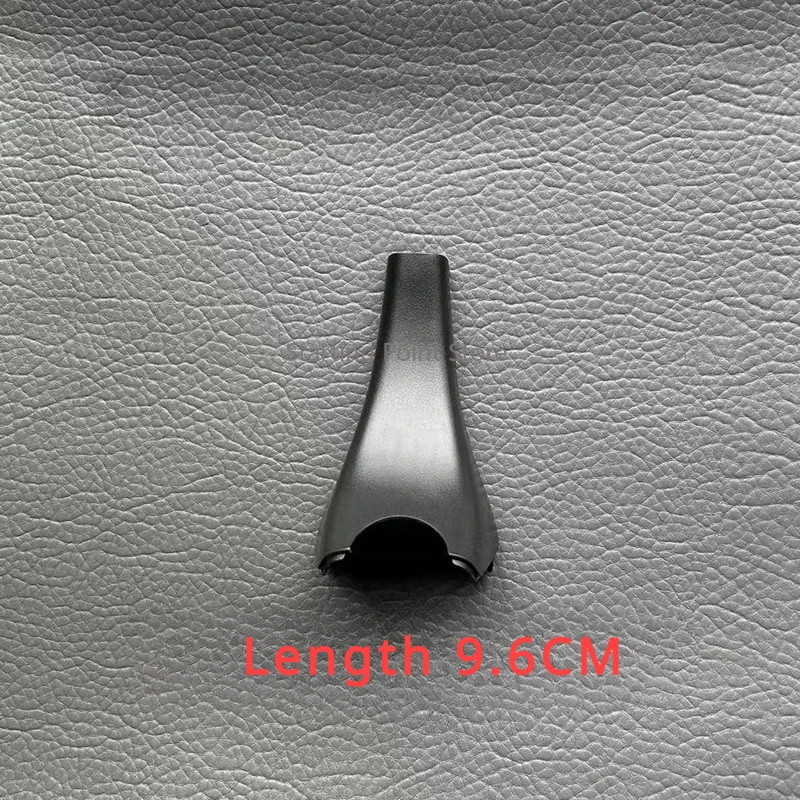 

The rearview mirror guard cover is suitable for Audi 12-18Q3 09-12A4L 05-11A6L indoor mirror trim panel