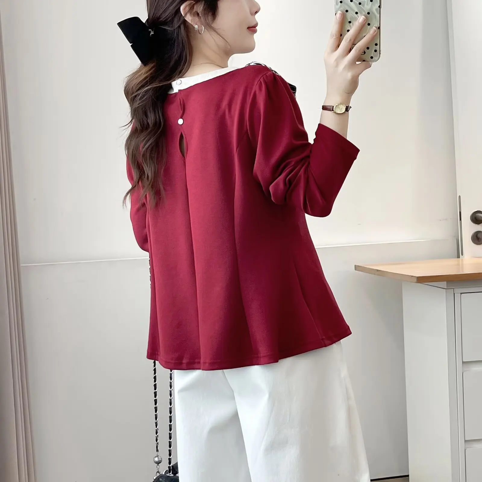 Fashion Plus Size Women's T-Shirt 2025 Autumn New Stylish And Elegant Neckline Silk Scarf Long Sleeved Tops 018