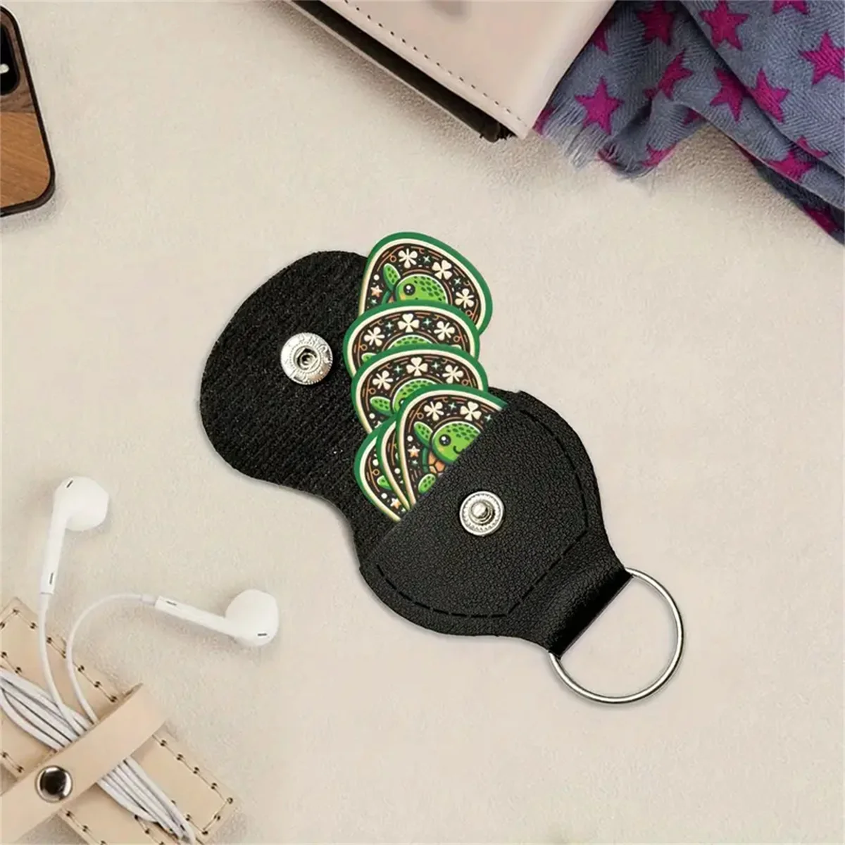 Original Sound Guitar Picks 6 Pcs guitar picks Double-Sided Printed Ukulele Guitar Finger Shrapnel Keychain Holster Gift For Music Lovers