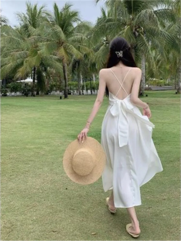 

White Seaside Holiday Beach Dress Collar Backless Waist Trimming Satin Suspender for Women Season