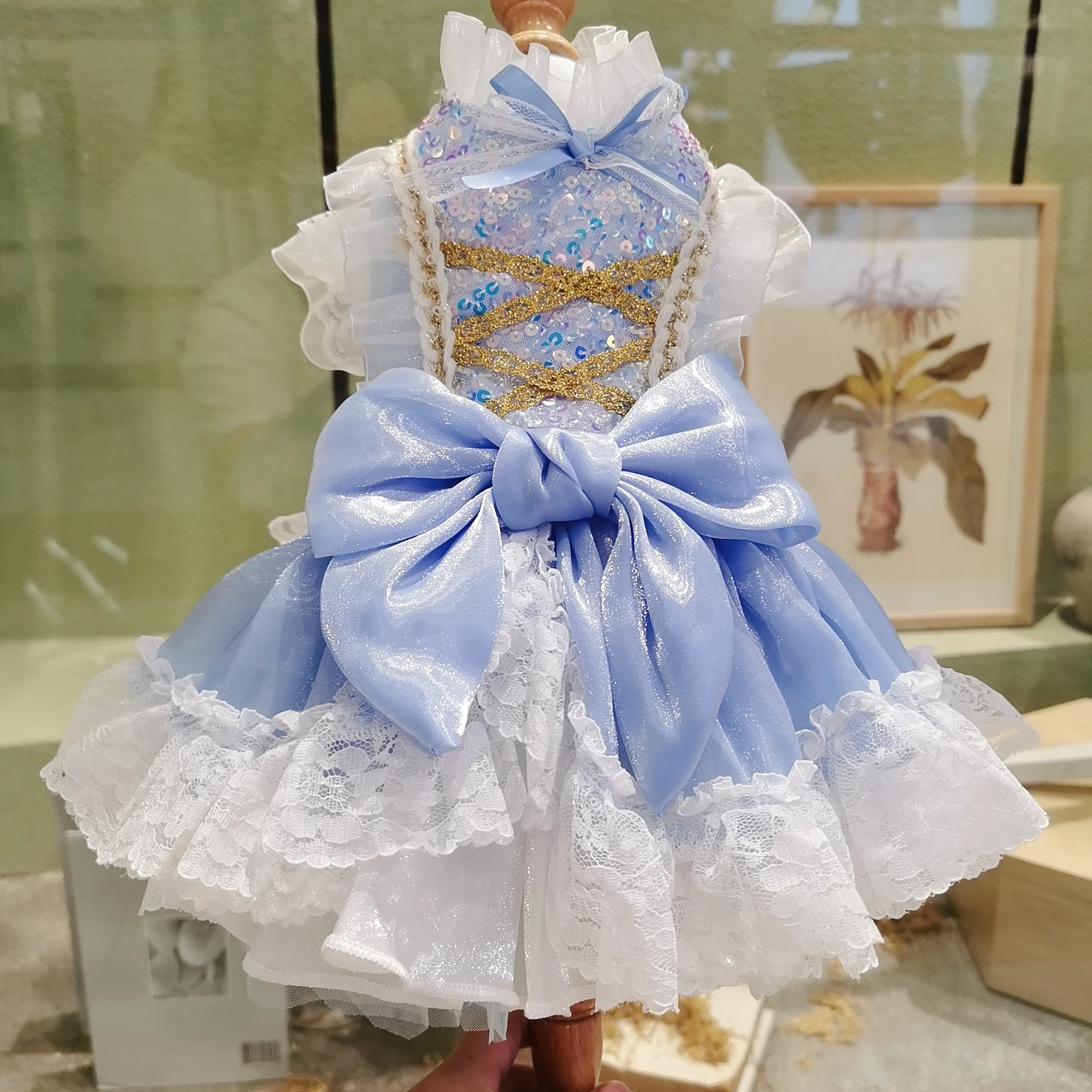 プリンセスドレス 豪華なペットの服 レースのスパンコール 紫と青 手作り Aliexpress