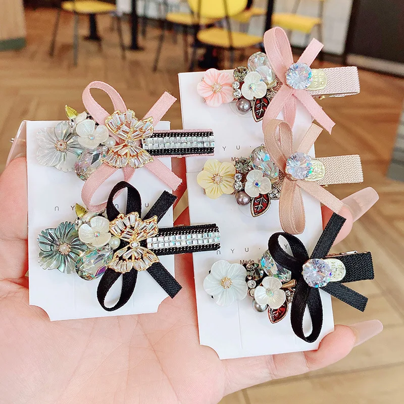 

2Pcs/Lots Fashionable Rhinestone Hairpin Luxury Korean Style Women's Hair Clips Shell Butterfly Hair Accessories for Woman