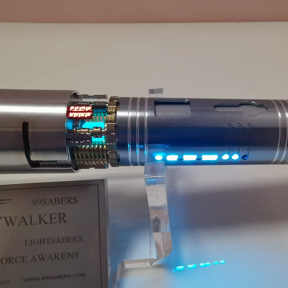 EP6　ルーク・スカイウォーカー　カスタムライトセーバー　クリスタルチャンバー EP6 ルーク・スカイウォーカー カスタムライトセーバー クリスタル