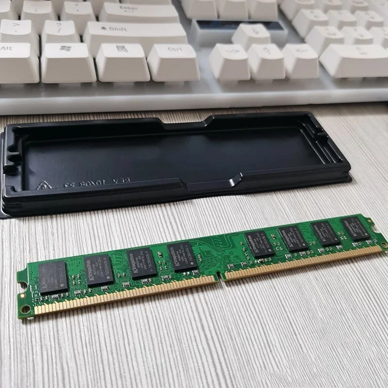 10pcs 많은 DDR3 4 기가 바이트 8 기가 바이트 RAM 1333Mhz PC3-10600 DIMM 데스크탑 240 핀 1.5V 비 ECC
