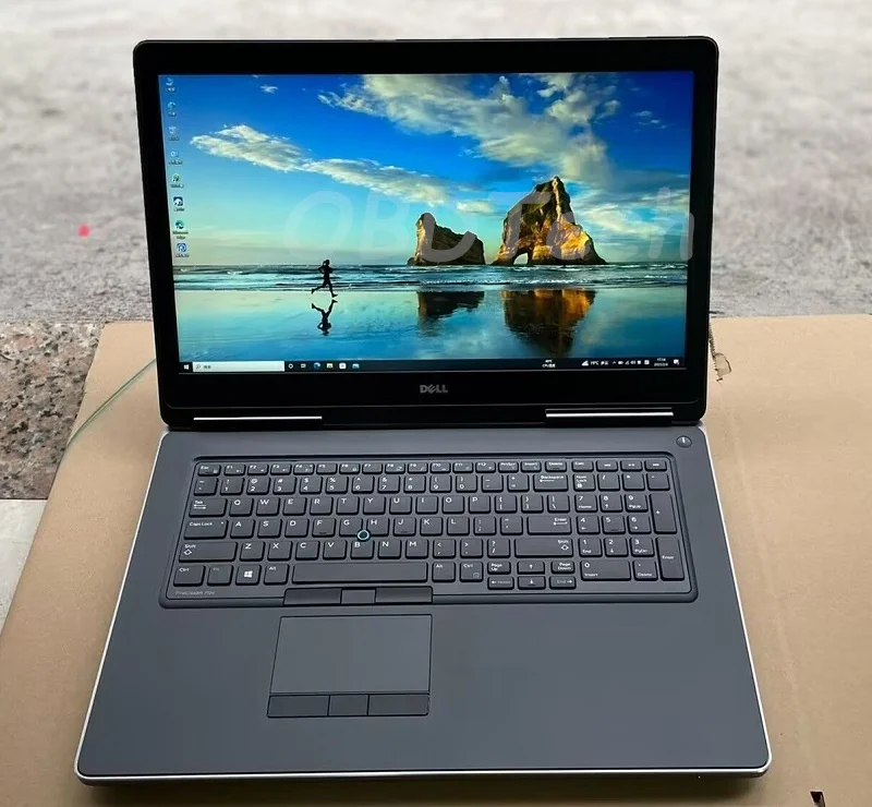 17.3Inch DELL Precision 7720 i7-6820HQ 32G Ram P3000 6G Single