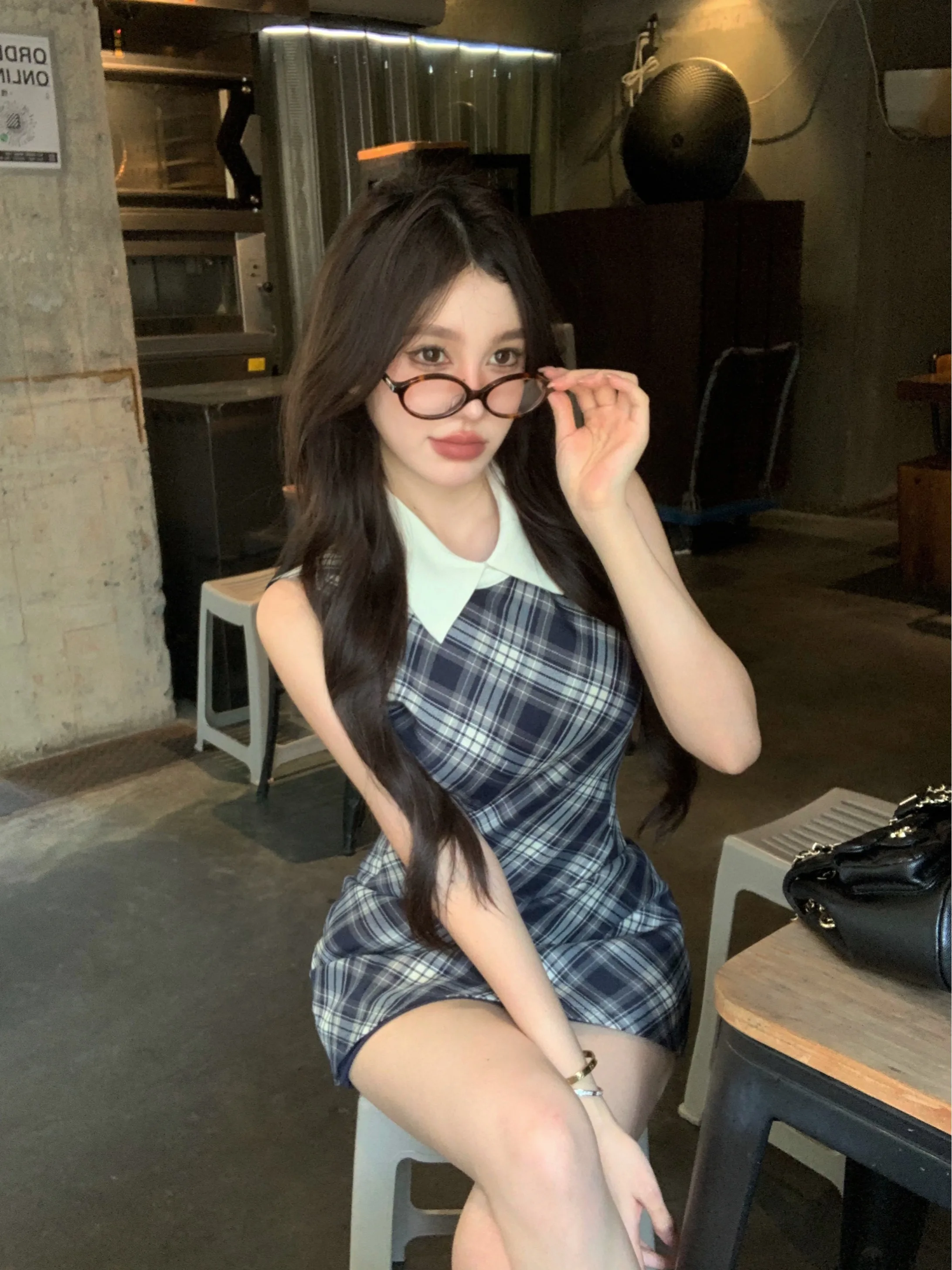 Qgz 프린세스 블루 윈드 벨 플롤 칼라 체크 무늬 짧은 드레스 여름 허리 장착 연령 감소 독특한 A 라인 미니 드레스 