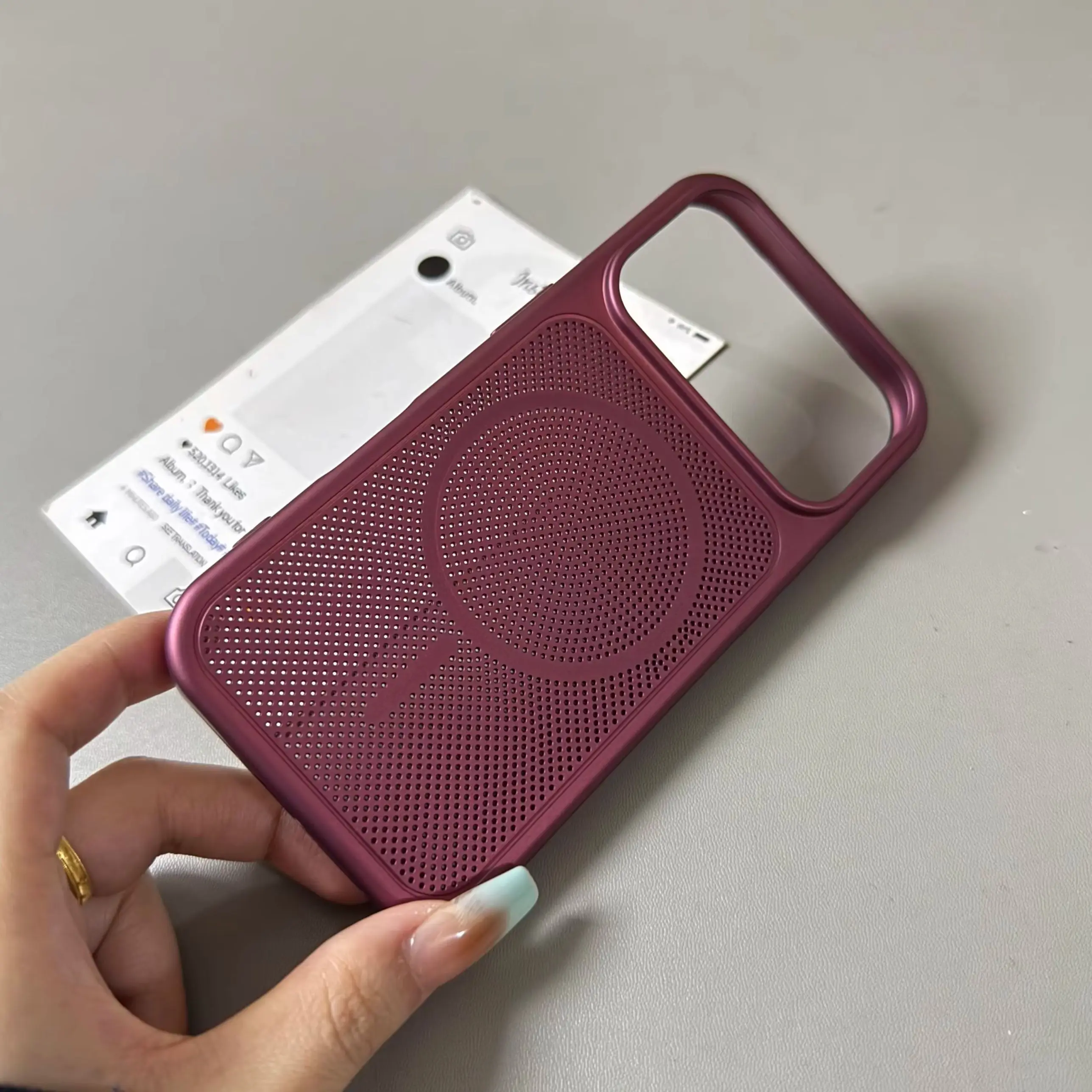 Advanced Heat Dissipation Magnetic Phone Case with Breathable Grid and Rugged Armor Design