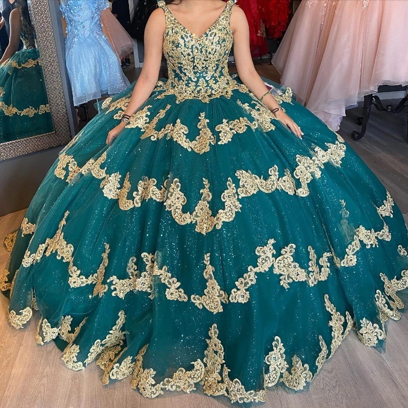 

Emerald Green Ball Gown Quinceanera Dress 2024 Golden Lace Applique Beads XV Princess Vestidos De 15 Años Birthday Sweet 16 Dres