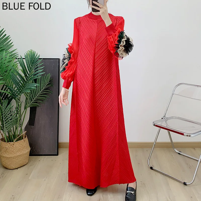 

Long Pleated Dress with Flower Sleeves Stand Collar Wide Hem Long Sleeve Contrast Color Plate Wedding Banquet Autumn Winter New