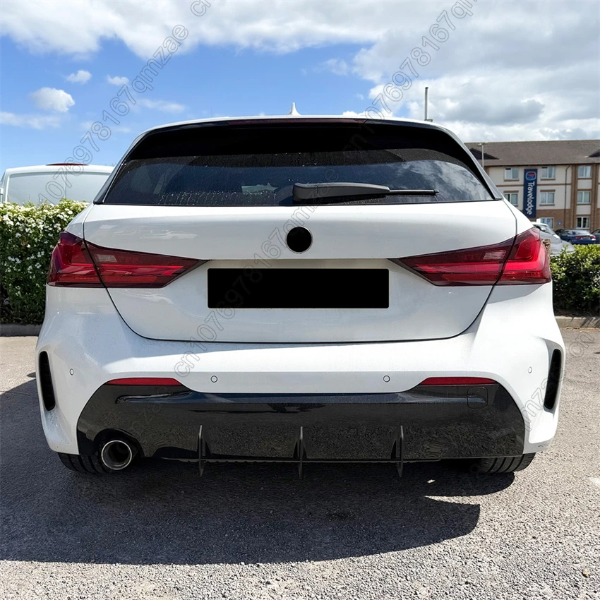 BMW 1 시리즈 F40 M 스포츠 2019-2024 ABS 글로스 블랙 자동차 리어 범퍼 립 디퓨저 스포일러 스플리터 튜닝 액세서리