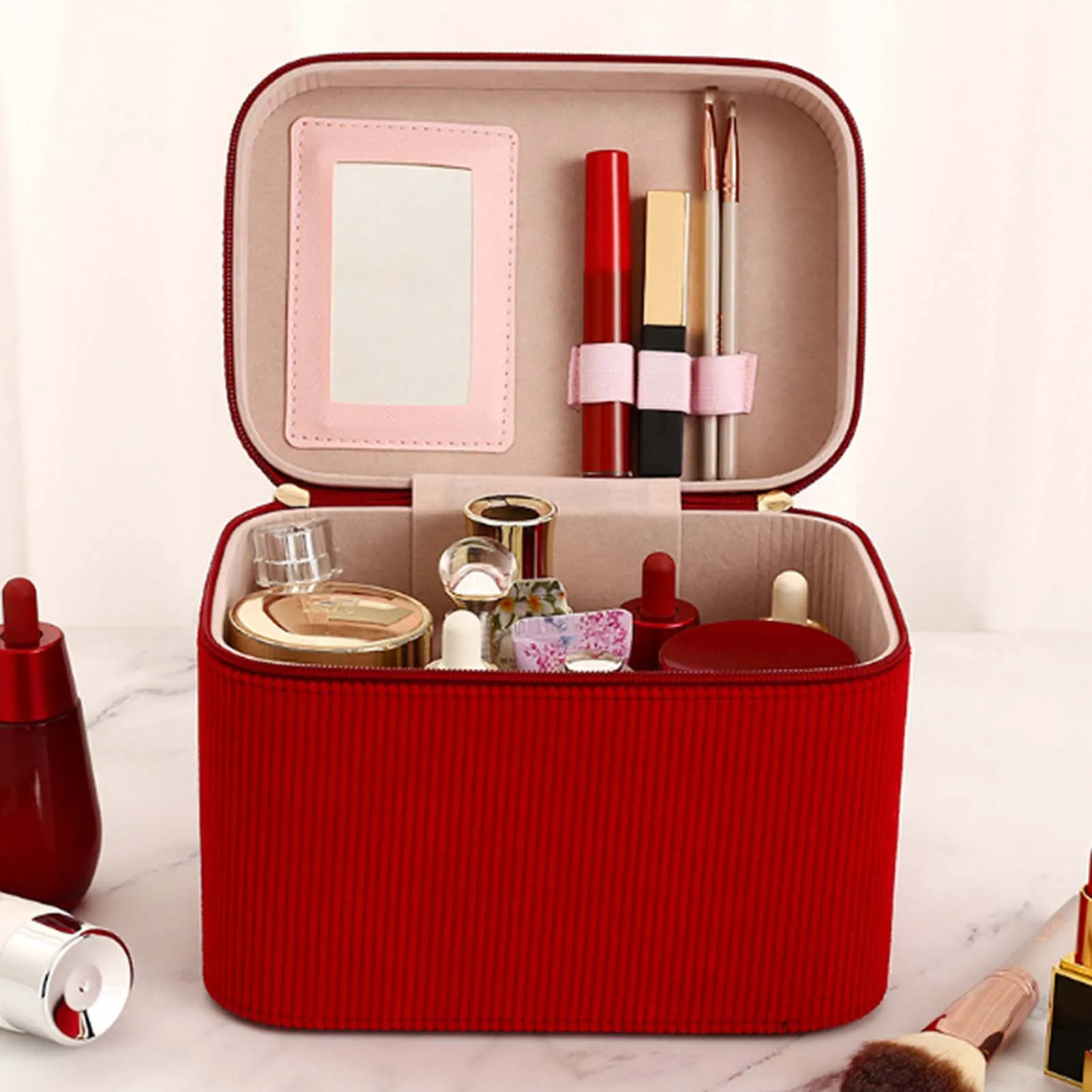 

Fashion Corduroy-Fabric Cosmetic Bag Large Capacity Portable Toiletry Bag For Outdoor Traveling