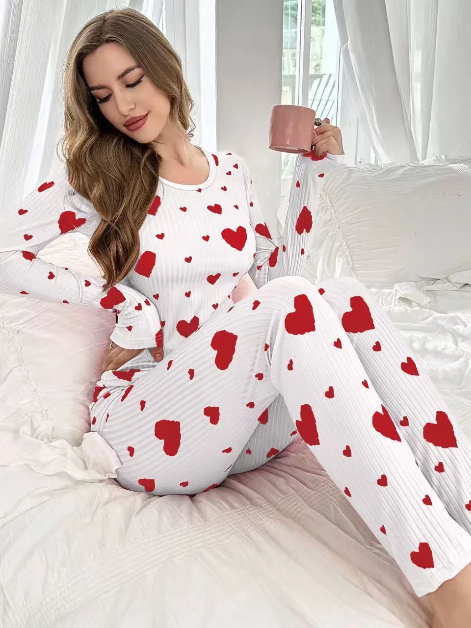 Women's Autumn Winter Pyjama Set, Heart Print Long Sleeve T-shirt and Long Pants Set Loungewear Female Sleepwear