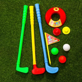 Set da golf per bambini: set sportivo da golf per bambini da 9 pezzi, mazze da golf per bambini Set da golf per interni ed esterni per ragazzi e ragazze, colore casuale