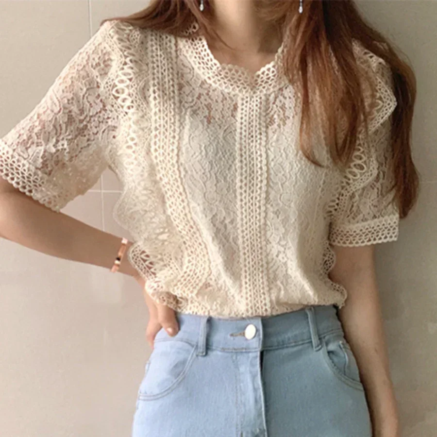 

Summer New Fashion Blouses Women Lapel Cutout Lace Korean Blusas Short Sleeve Shirt for Women Single Breasted Crop Top