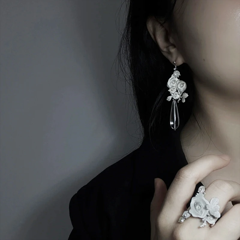 2024 New Abstract Geometric Stud Alloy Gothic Style Women's Jewelry To Girlfriend Birthday Party Valentine's Day Gift