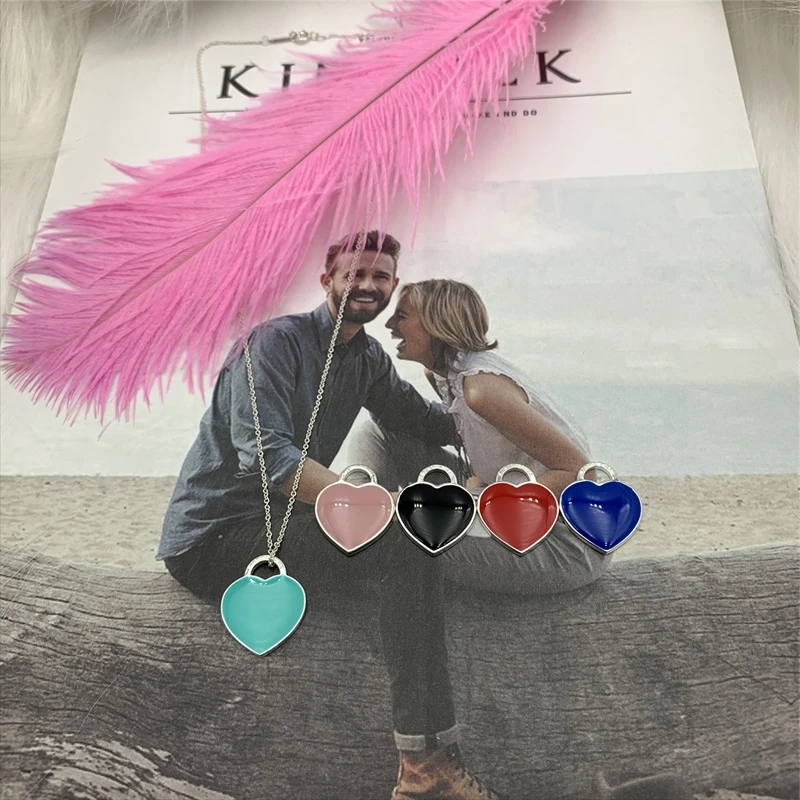 

Elegant Heart Tag Pendant Necklace Original High Quality Logo Exquisite Women's Festival Party Jewelry Gift