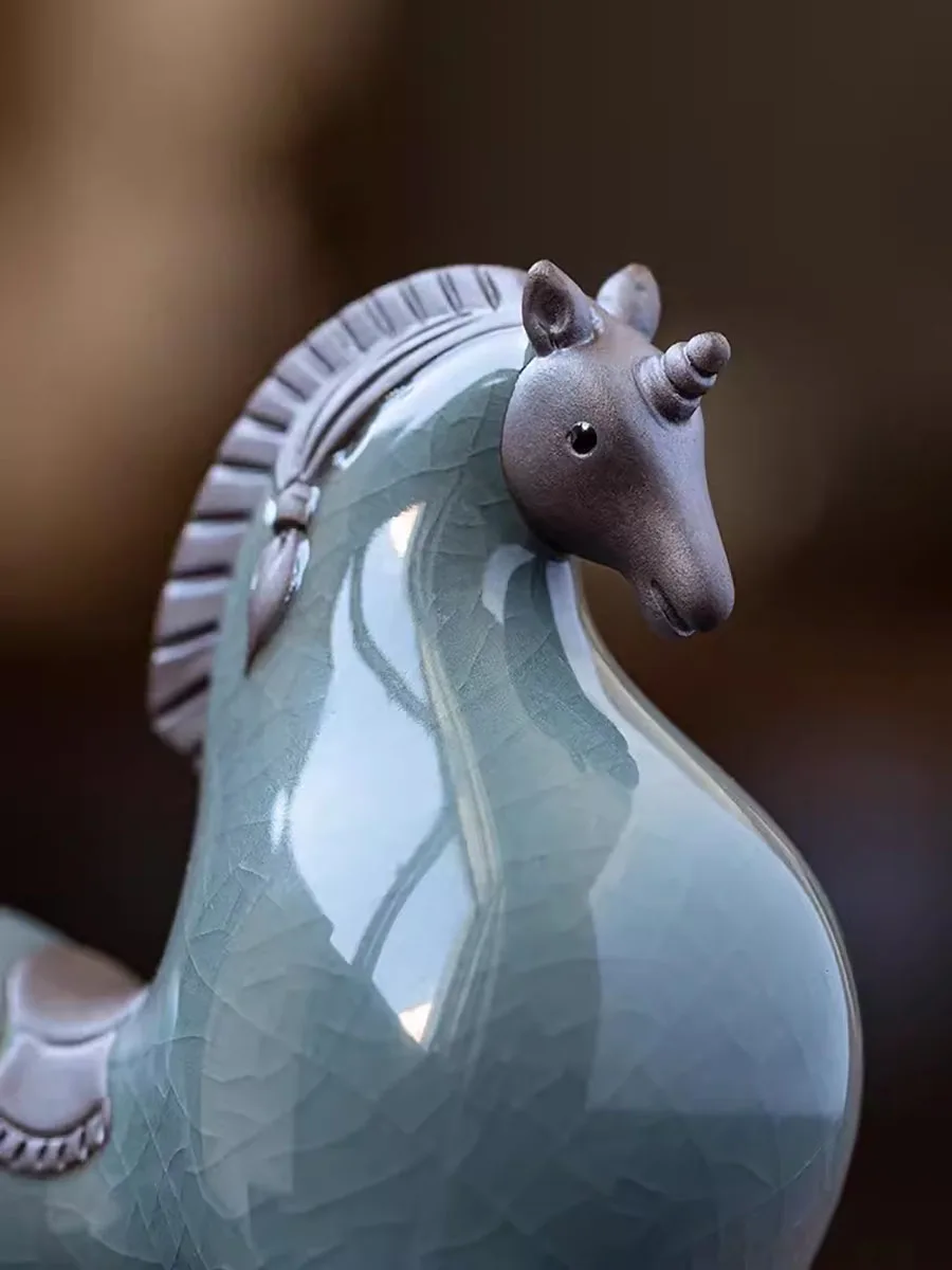 Chinese Style Ge Kiln Horse Decoration Piece, Ceramic Animal, Wild, Creative Home, Living Room, Tea Ceremony, New
