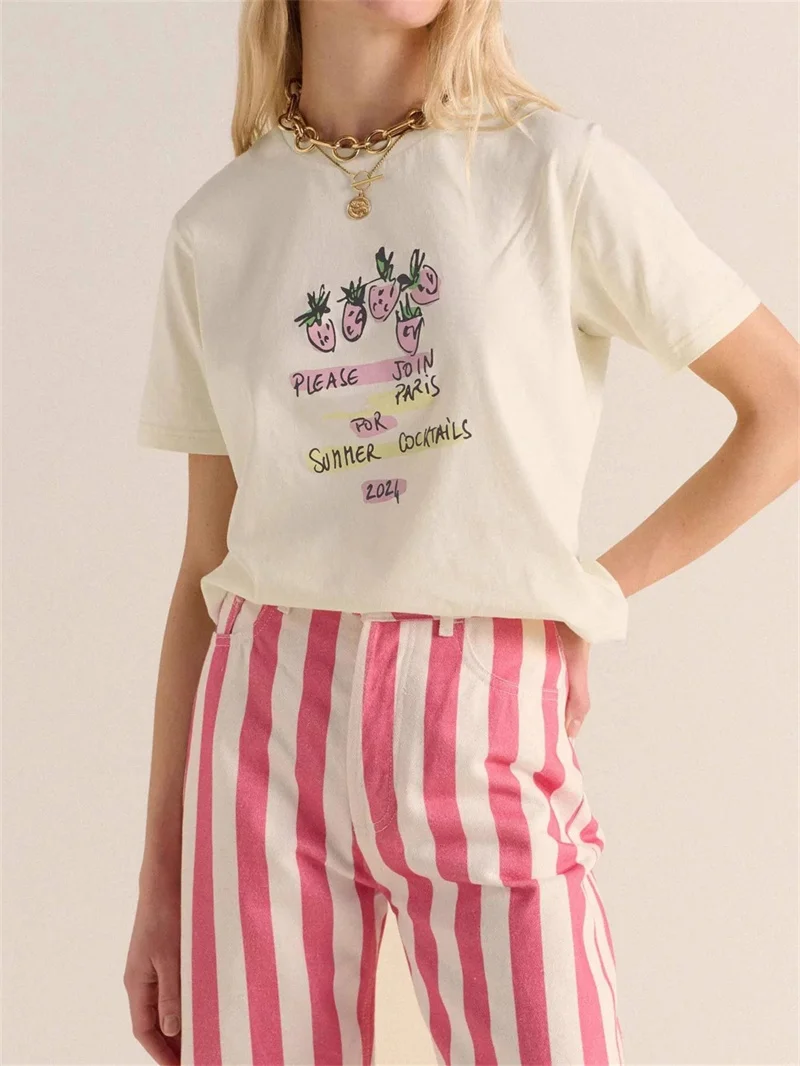 

Ladies Round Neck Casual Tshirt White Sweet Tee Top 2024 New Women Strawberry Letter Printed Short Sleeve T-Shirt Summer