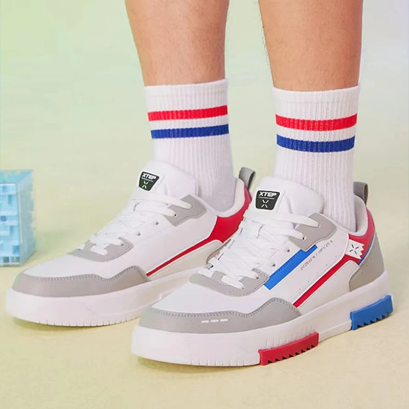 Рисунок 2 - Мужские кроссовки Xtep