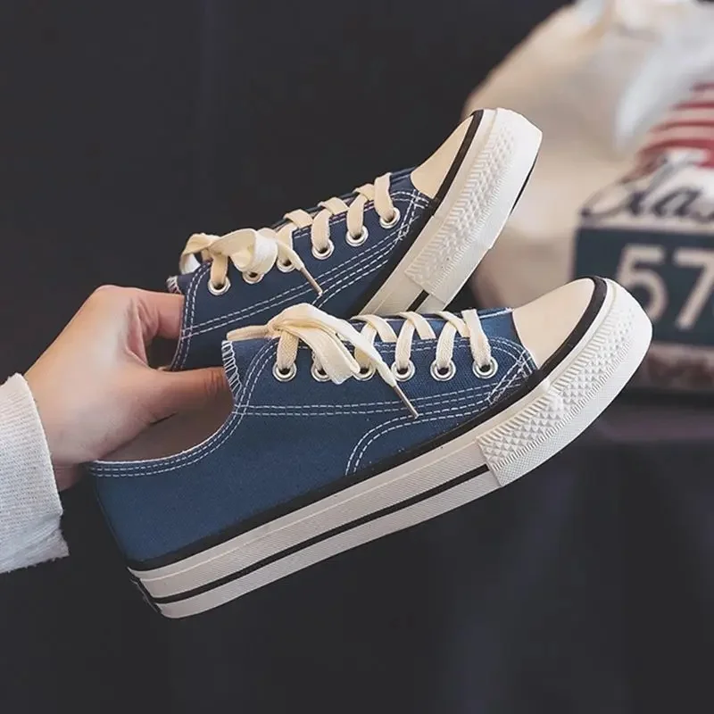 1970s low-top-haze Blue